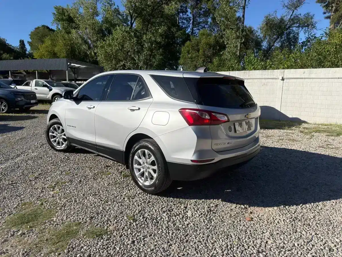 2015 Chevrolet Equinox - Image 4