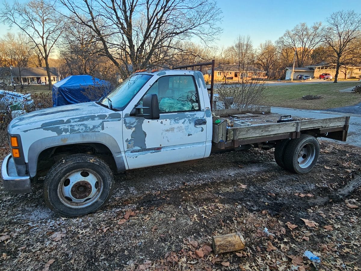 Flat Fee Car and Truck 1998 GMC 3500HD 6.5TD Auto 2x4 - Image 10