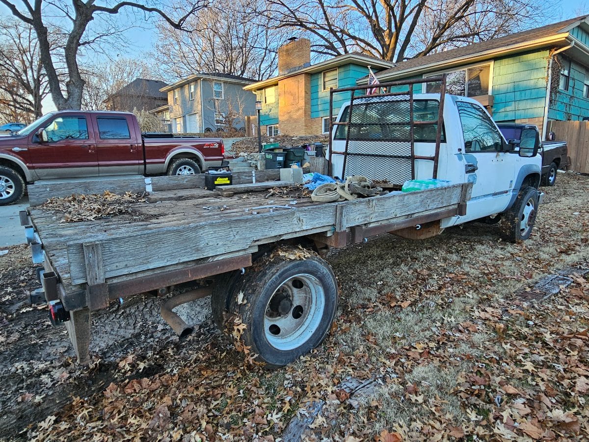 Flat Fee Car and Truck 1998 GMC 3500HD 6.5TD Auto 2x4 - Image 14