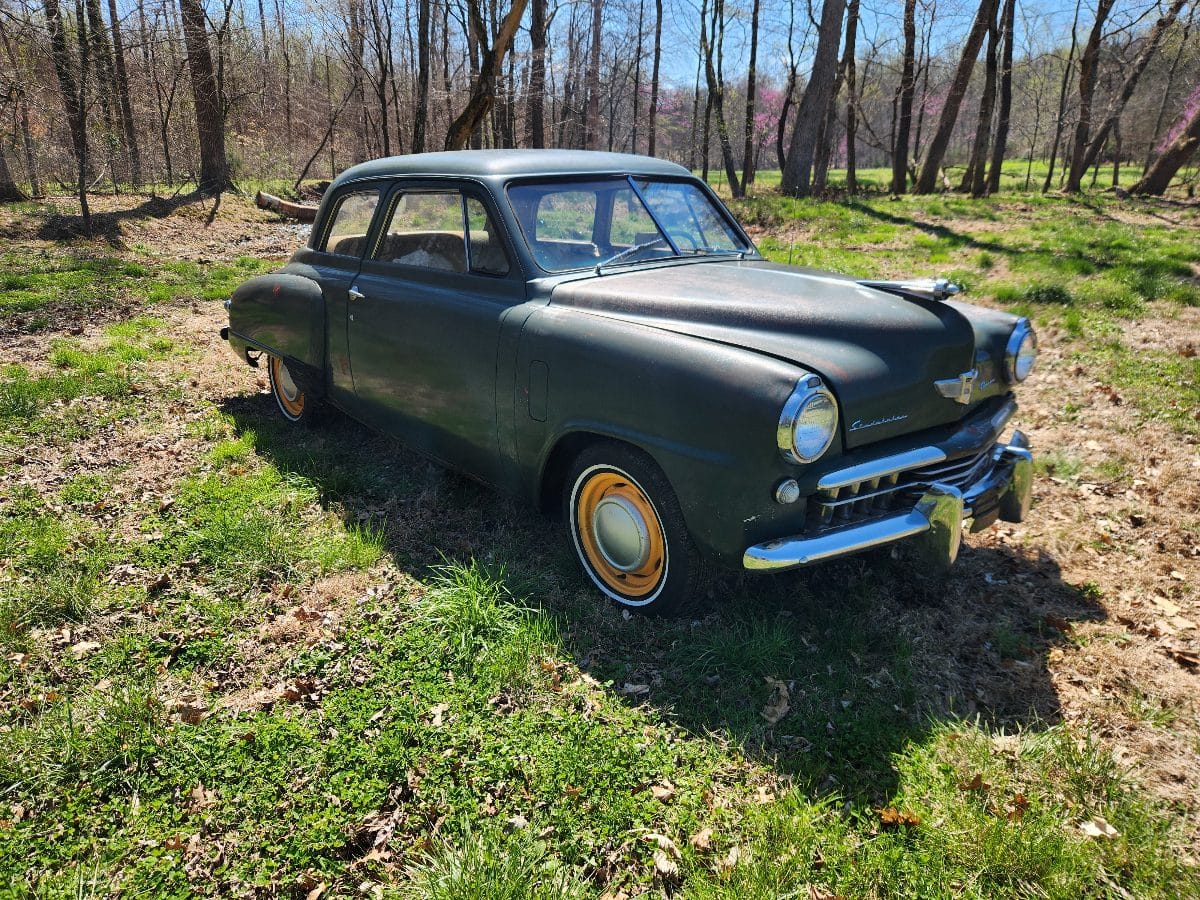 Flat Fee Car and Truck 1948 Studebaker Champion - Image 3