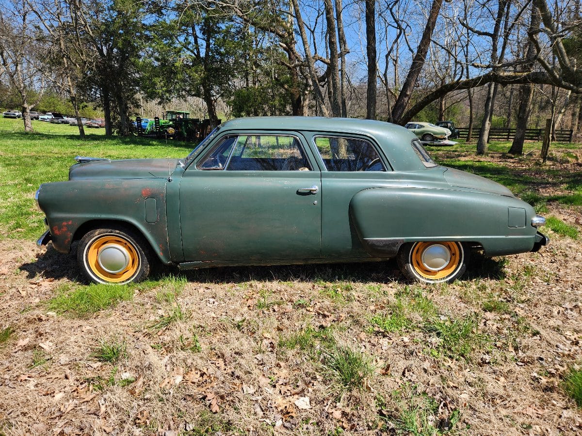 Flat Fee Car and Truck 1948 Studebaker Champion - Image 5