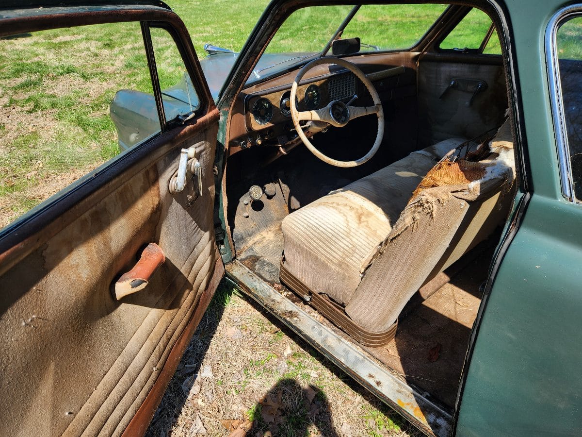 Flat Fee Car and Truck 1948 Studebaker Champion - Image 13
