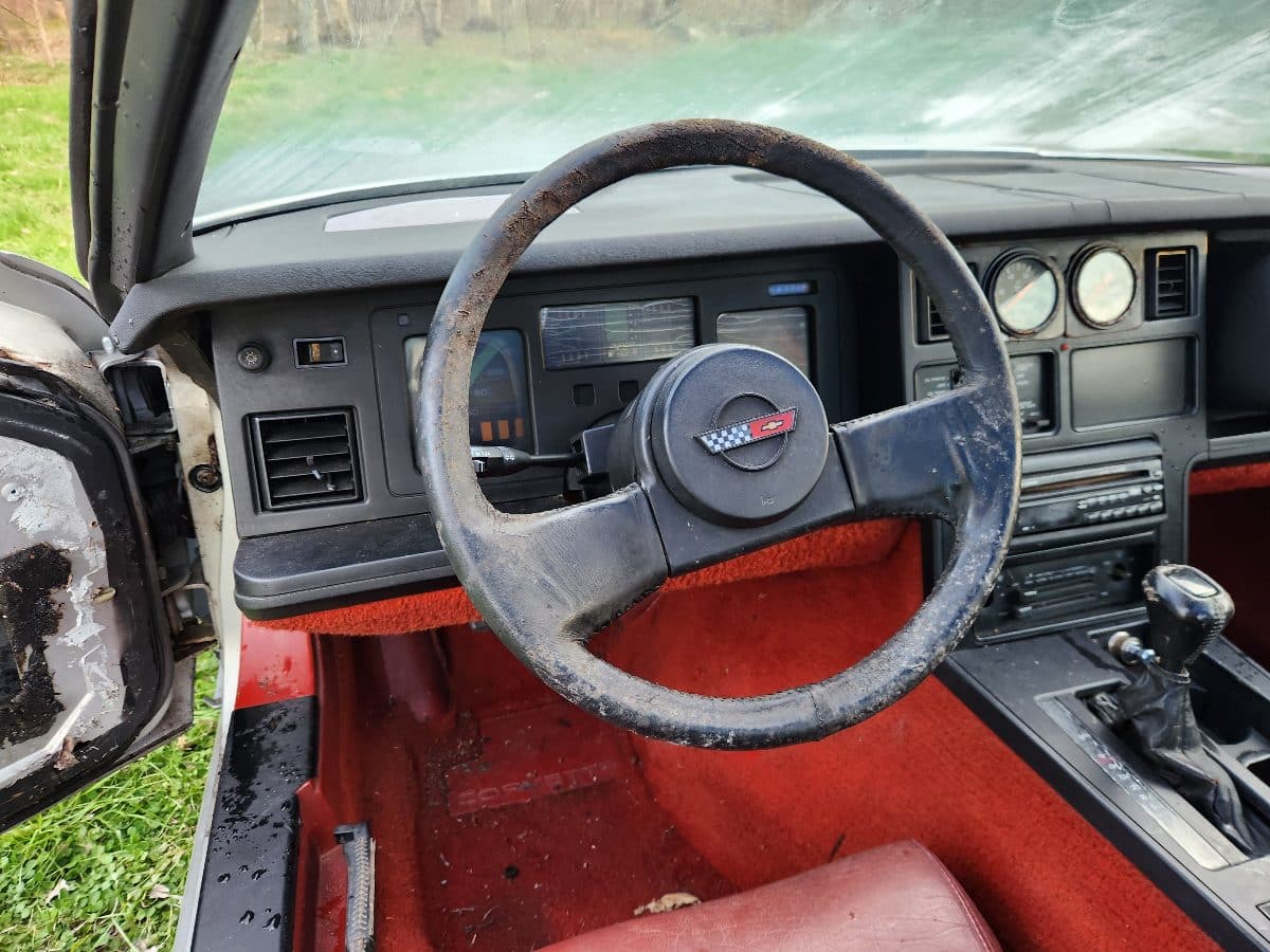 Flat Fee Car and Truck 1984 Chevrolet Corvette - Image 6