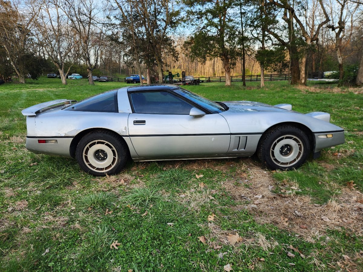Flat Fee Car and Truck 1984 Chevrolet Corvette - Image 10