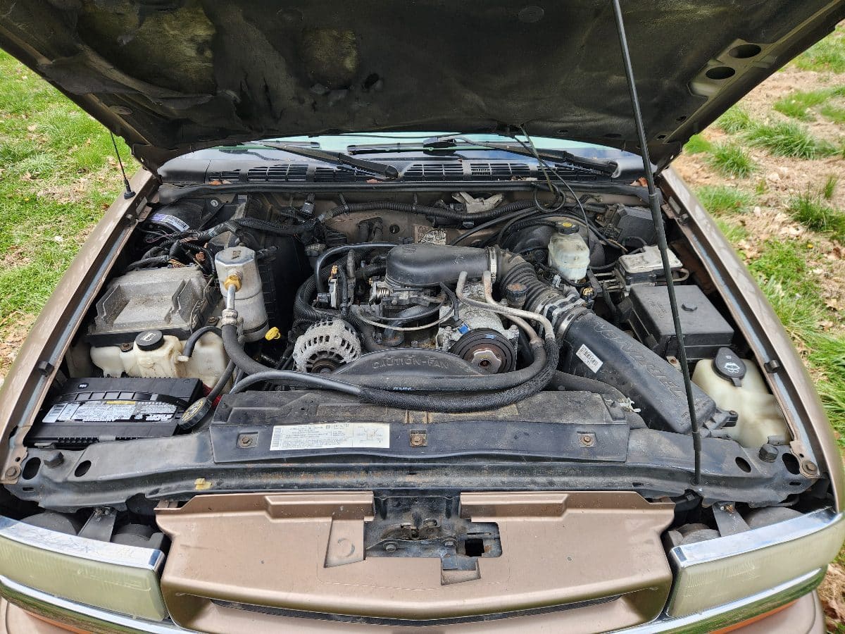 Flat Fee Car and Truck 2004 Chevrolet S10 Blazer - Image 17