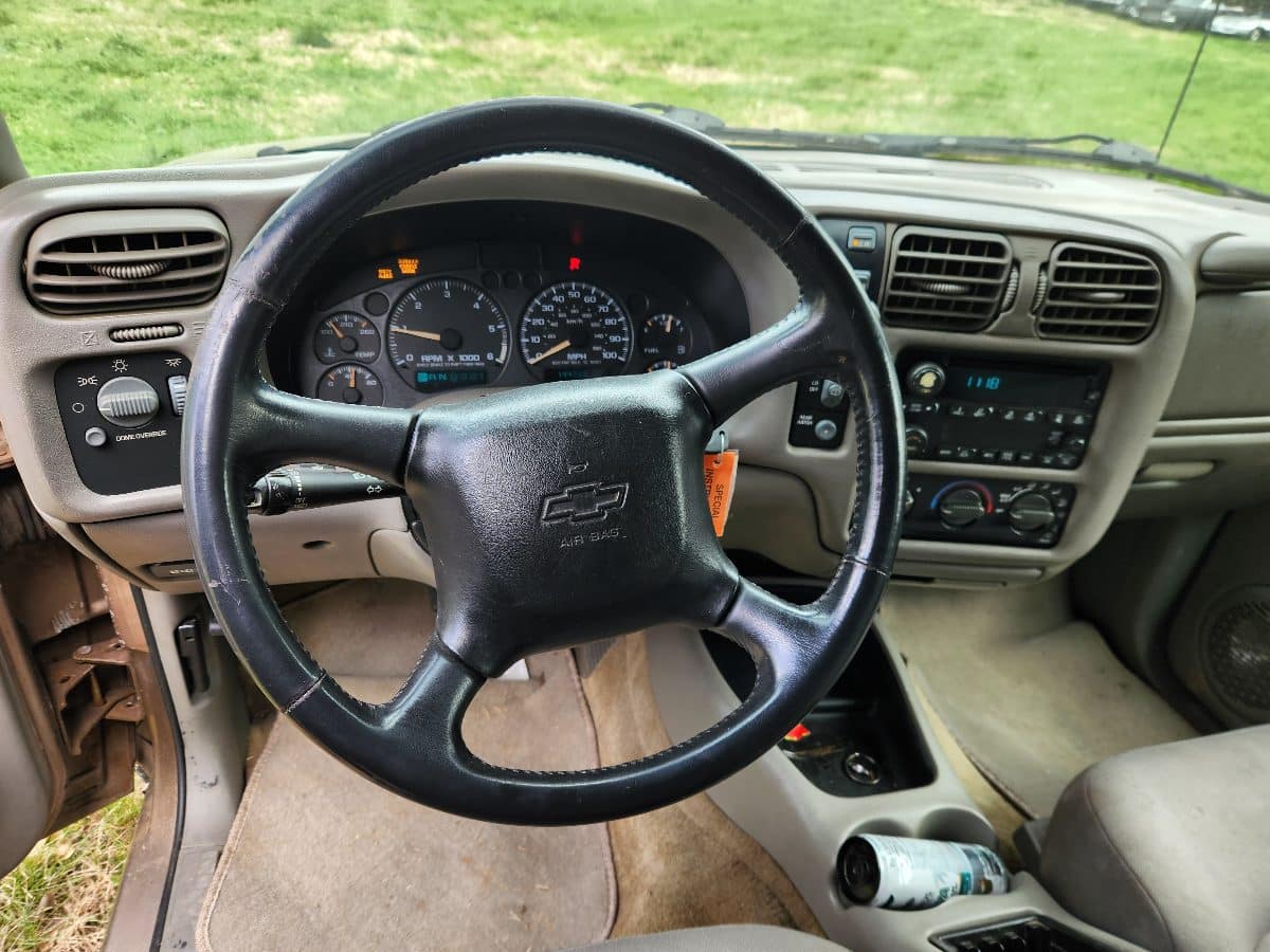 Flat Fee Car and Truck 2004 Chevrolet S10 Blazer - Image 20
