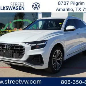 2021 Audi Q8 55 Premium Plus quattro