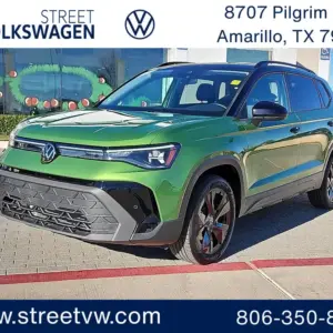 2025 Volkswagen Taos 1.5T SE Black